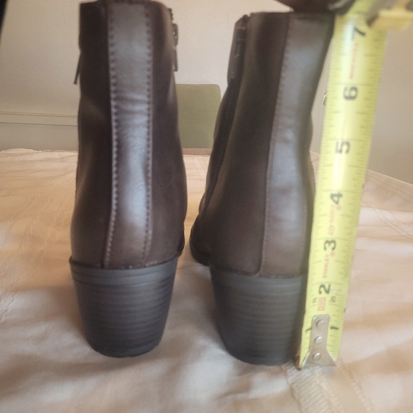 Life Stride Women's Ankle Boots Size 9.5 M "Watchful" Dark Brown Lined Comfy NWT - Picture 6 of 12